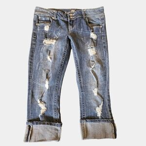 Almost Famous Distressed/Destroyed Low-Rise Cuffed Capri Jeans Size 13